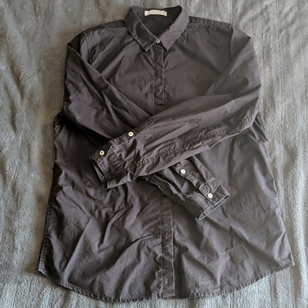 Everlane washed black cotton button-down shirt
